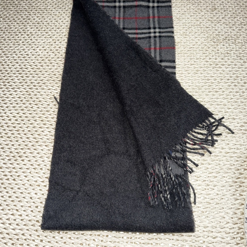 Vintage Burberry Cashmere Check Plaid Scarf. - Picture 6 of 9